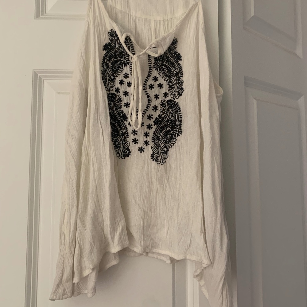 Black and White embroidered flow tank top